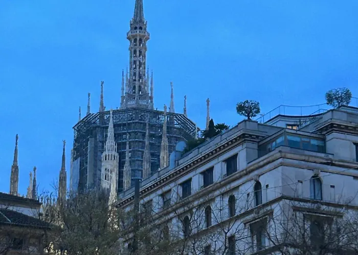 Chiara 18 - M4 Metro Blu Milan