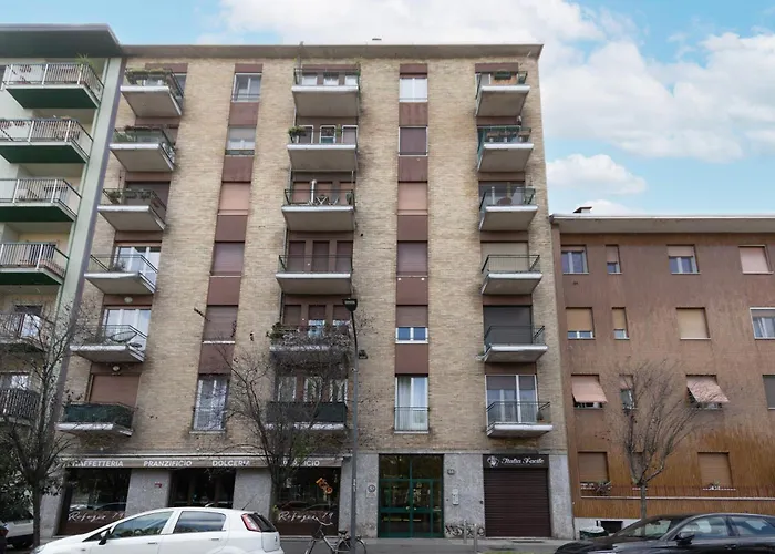 Апартаменты Modern With Balcony And Park View