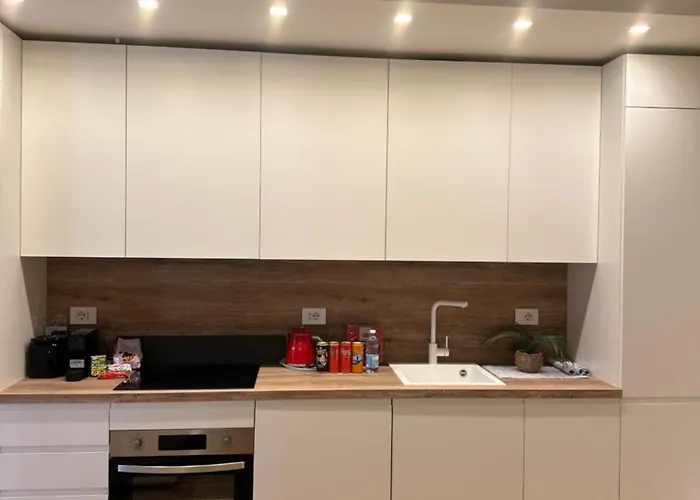 Private With Wi-fi Near Duomo Atena