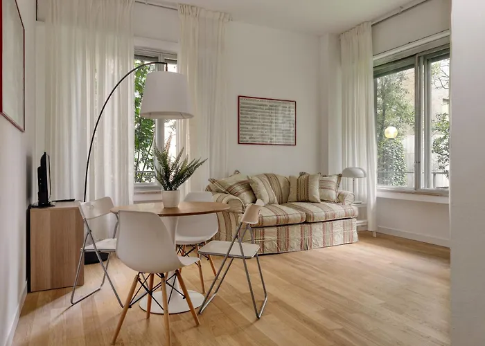 شقة Joivy Stylish Near Pinacoteca Brera *