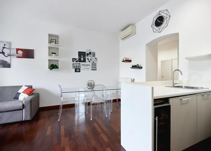 Cadorna Cityview Flat - Strategic Position In The Middle Of The Square Lägenhet *