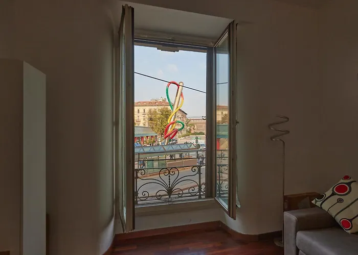 Cadorna Cityview Flat - Strategic Position In The Middle Of The Square Apartment Milan