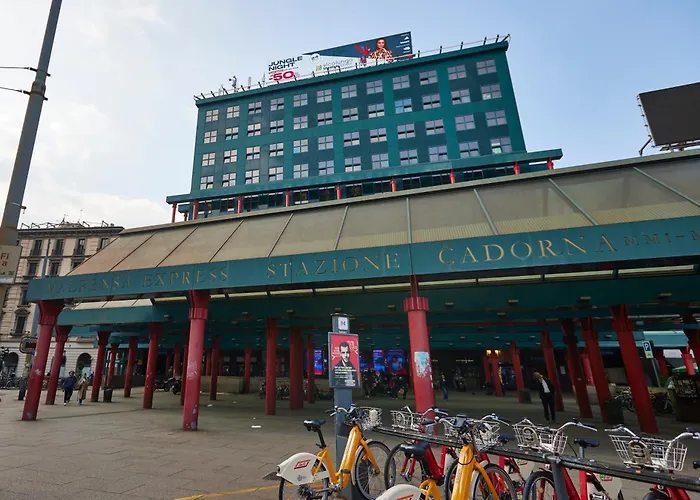 Cadorna Cityview Flat - Strategic Position In The Middle Of The Square *