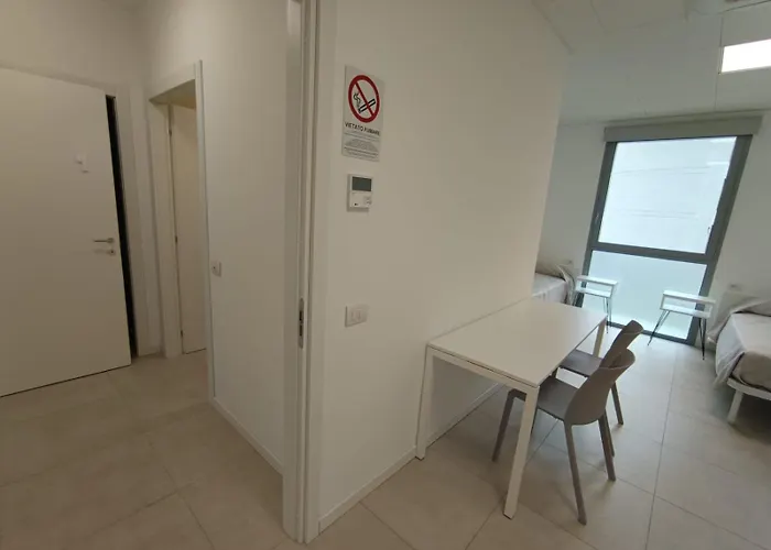 Foresteria Autostazione San Donato Gasthuis *