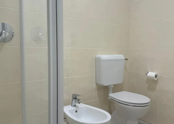 Foresteria Autostazione San Donato *