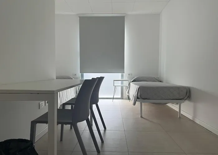 Foresteria Autostazione San Donato Gasthuis *