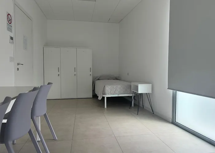 Foresteria Autostazione San Donato Milaan