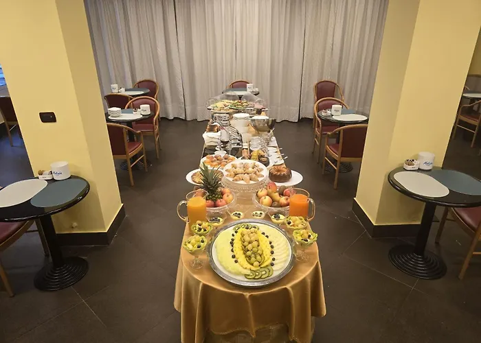 Mokinba Sant'ambroeus מילאנו