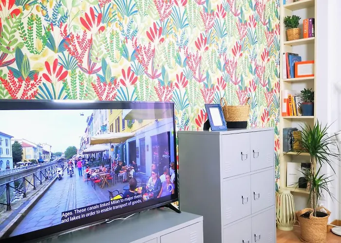 Spacious 50 Meters From The Metro