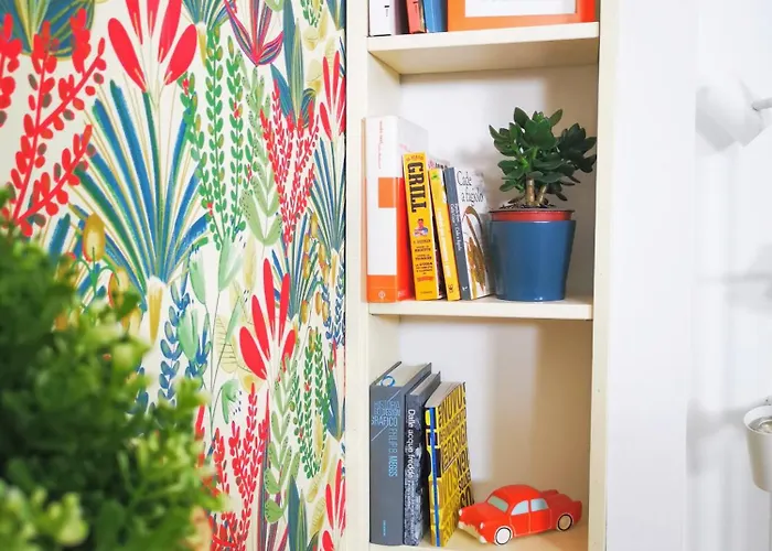 Spacious 50 Meters From The Metro