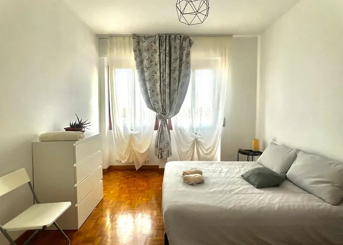 The 6th Floor Flat - Direct Link To Centre In 8 Mins Milán