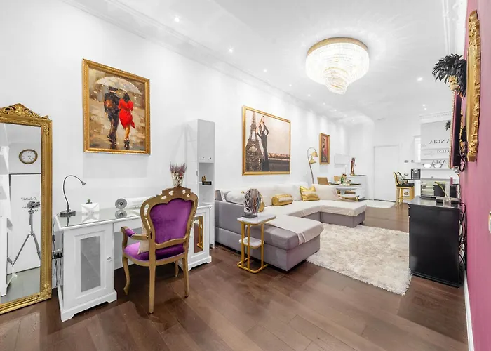 Cozy Near Station By Ndp Rent Apartment *