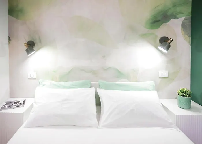 House In Design Duomo-tortona-navigli-m4 * Milano