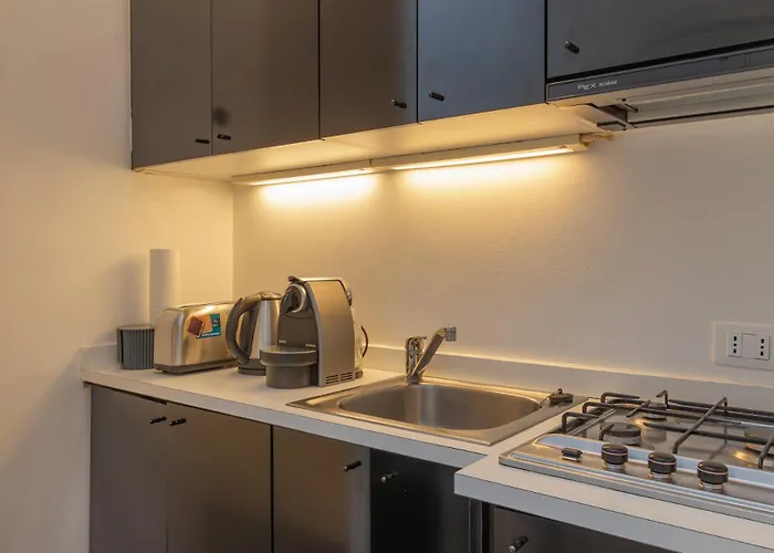 Xenia - Lovely In Porta Romana