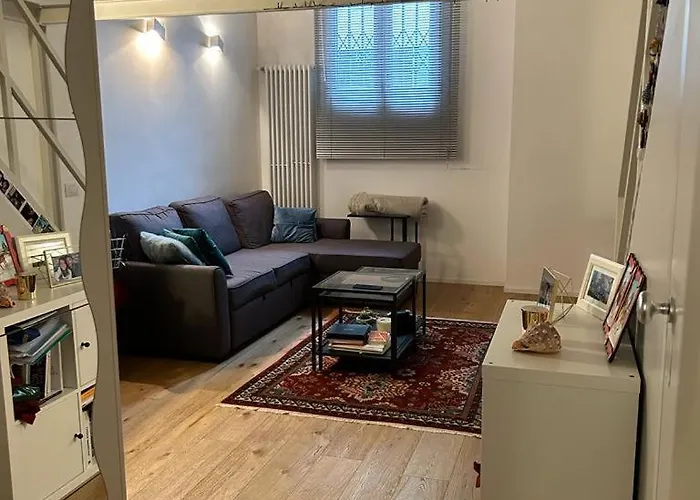 Cozy Near Bocconi Milano