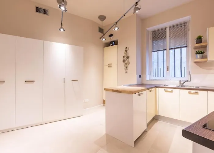 Sp15 -isola- Super Large