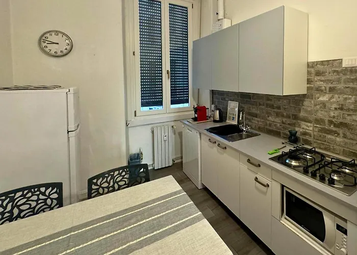 Lejlighed Garibaldi - Moscova Three-room In The Heart Of