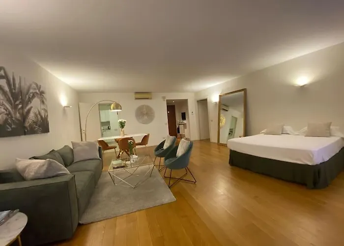 Scala Milano-palazzo Di Prestigio Apartment Milan