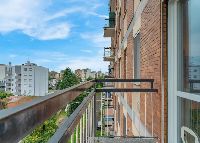 Fondazione Prada Olimpiadi La Piuma *