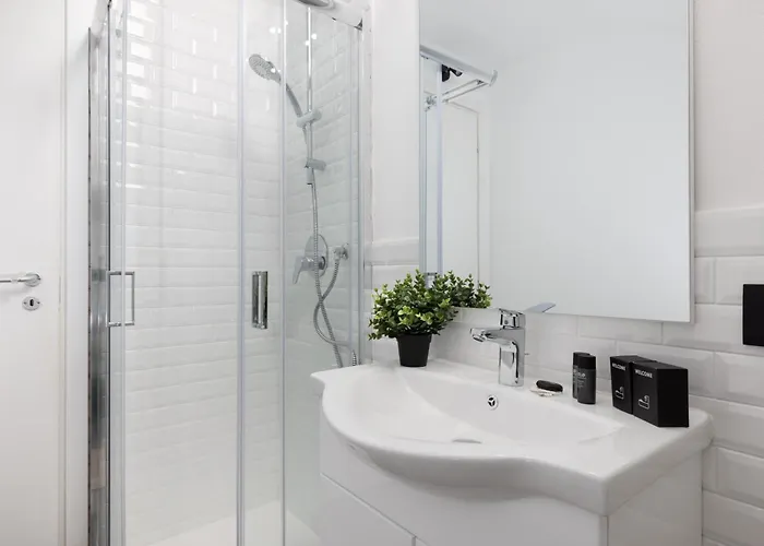 I Buenos Aires I 2min From The Metro M1,m2 מילאנו