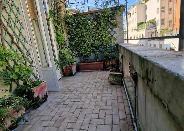 Duomo - Fontana Cozy With Terrace Lejlighed