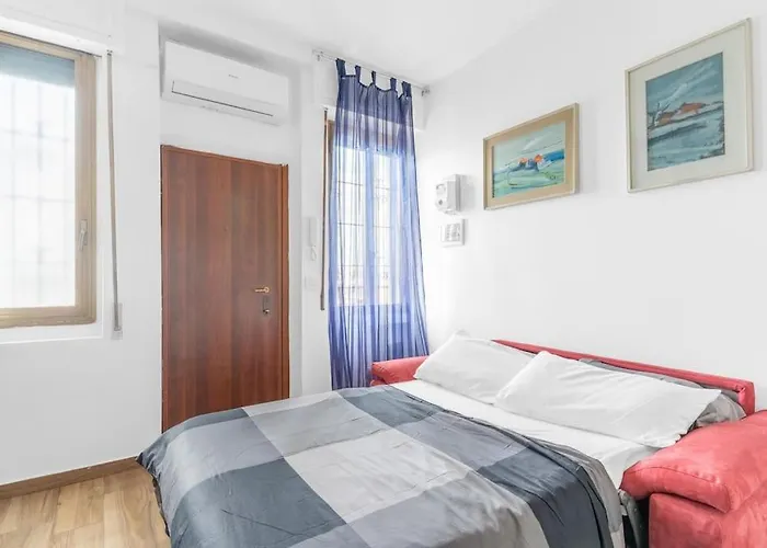 X4-self Check-in-m2 Famagosta-ac *