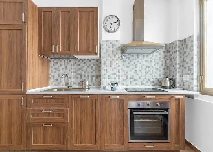 X4-self Check-in-m2 Famagosta-ac Milano