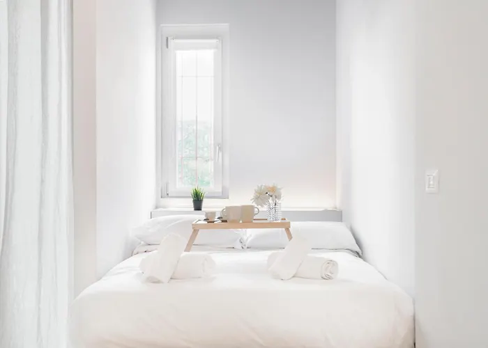 Easylife - - Paoli 6 - Navigli *