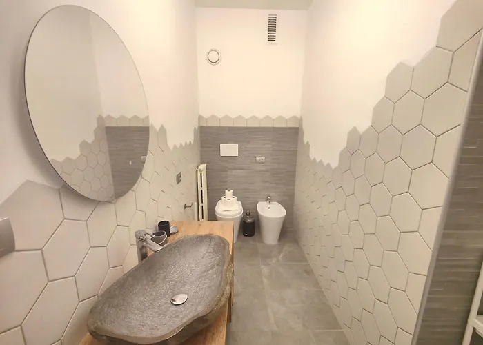 Porta Romana - Lattuada 2 Broom Next To Metro * 밀라노