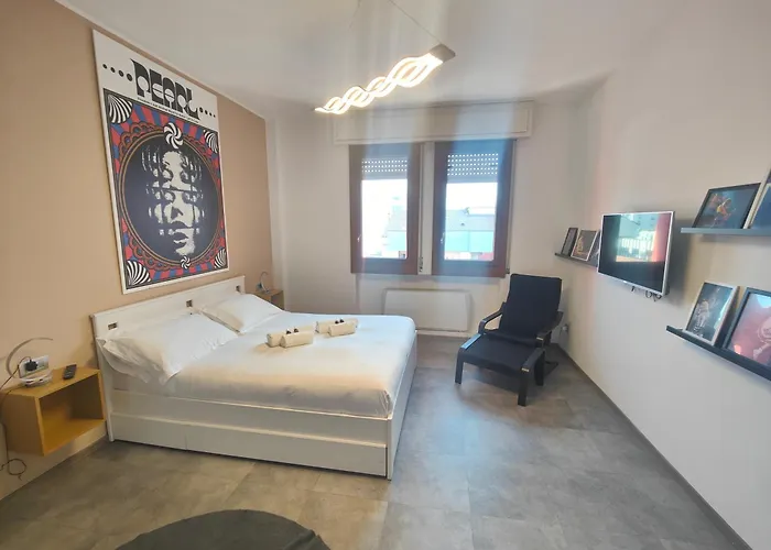 아파트 Porta Romana - Lattuada 2 Broom Next To Metro 밀라노