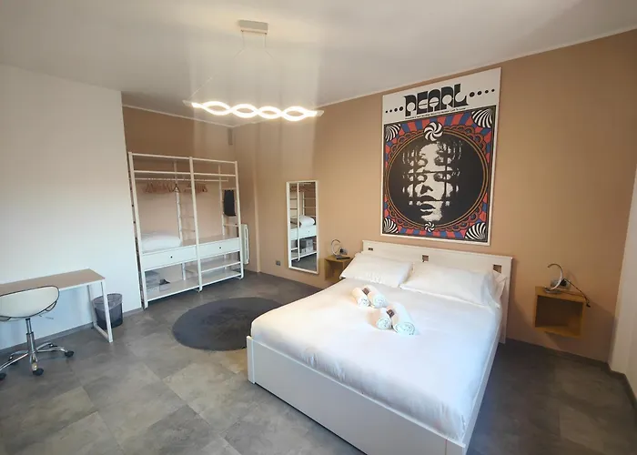 Porta Romana - Lattuada 2 Broom Next To Metro * 밀라노