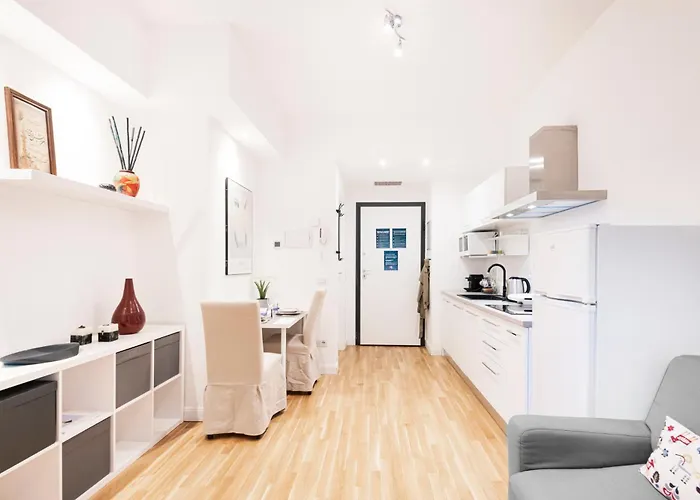 Easylife - - Torriani 1 I - Porta Venezia Апартаменты