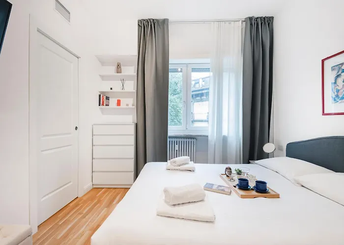 Apartment Easylife - - Torriani 1 I - Porta Venezia Milan