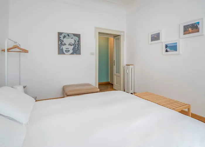 Private And Bathroom Porta Venezia Konukevi