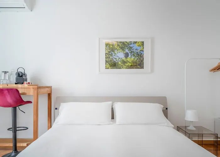 Private And Bathroom Porta Venezia 3*