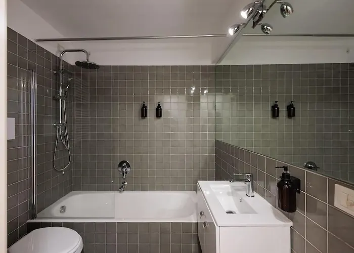 Urban House - Bright House Navigli Center