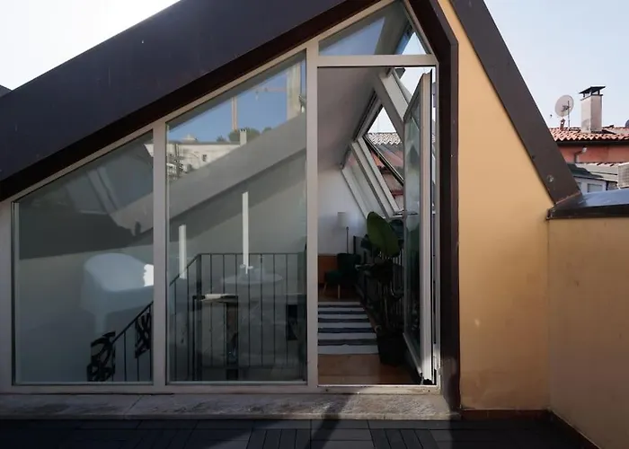 Urban House - Bright House Navigli Center Milán