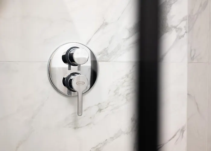 Apartment Luca Duomo Visconti Milan