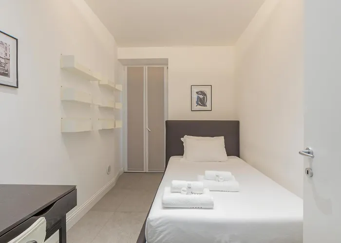 Xenia - Modern Three-room In Moscova Area Apartman