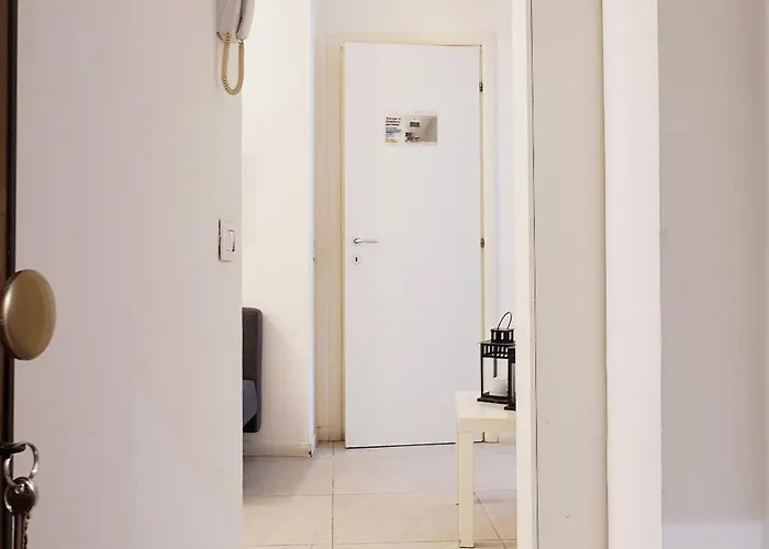 Smart Station Apartamento Milão