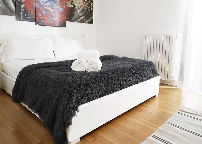 Apartment Bilocale Zona 200metri Da Stazione