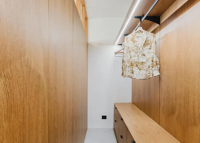 Porta Venezia-exclusive Design Apartment-2