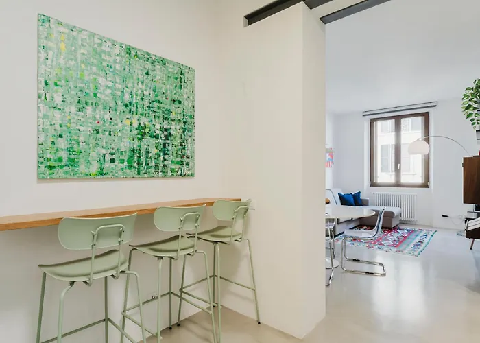 아파트 Porta Venezia-exclusive Design Apartment-2 밀라노