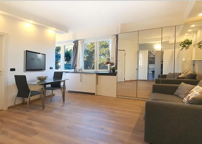Smart - 1min From The Subway Apartmán