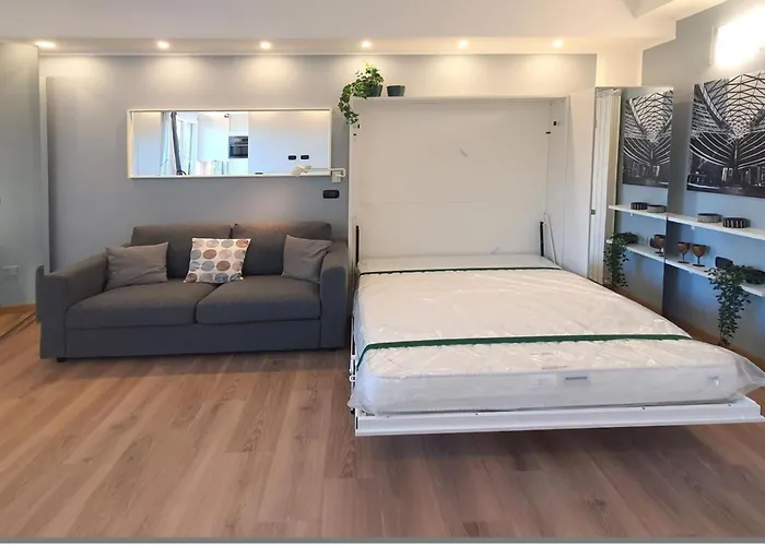 Smart - 1min From The Subway Milano