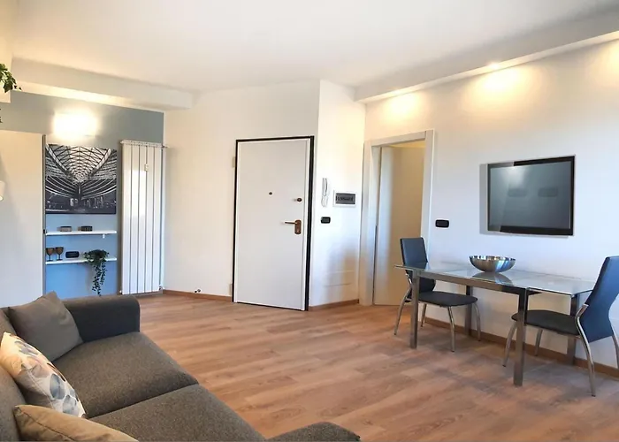 Appartamento Smart - 1min From The Subway *