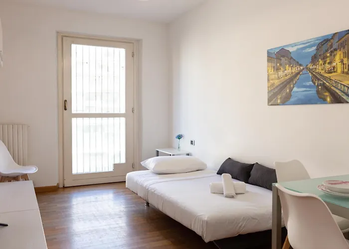 Navigli - New Exclusive House * Milán