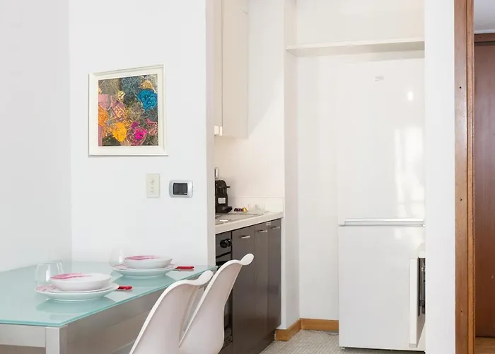 Navigli - New Exclusive House Mediolan