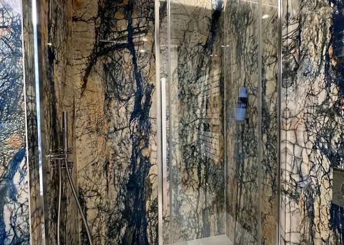 Private With Wi-fi Near Duomo Atena Mediolan