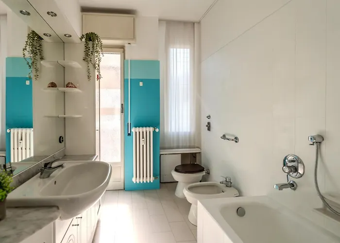 Stylish & Cozy Loft Near Life - Metro 50m Apartman Milánó